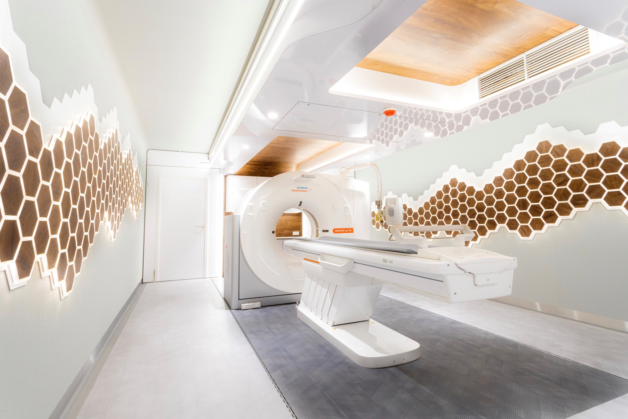 Mobiele CT-scan unit interieur foto